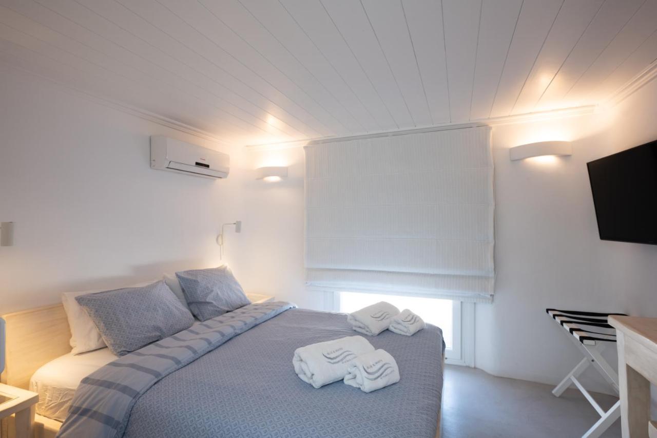 Blue, White And Grey Suites Ornos  Esterno foto